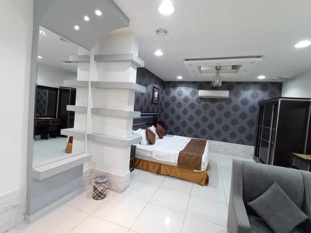 Celine Al Motamaiza Furnished Apartment Dżedda Zewnętrze zdjęcie