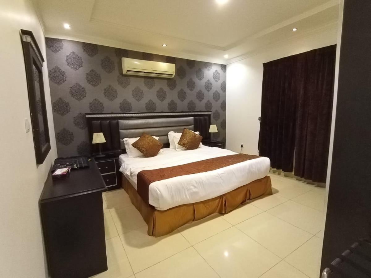 Celine Al Motamaiza Furnished Apartment Dżedda Zewnętrze zdjęcie